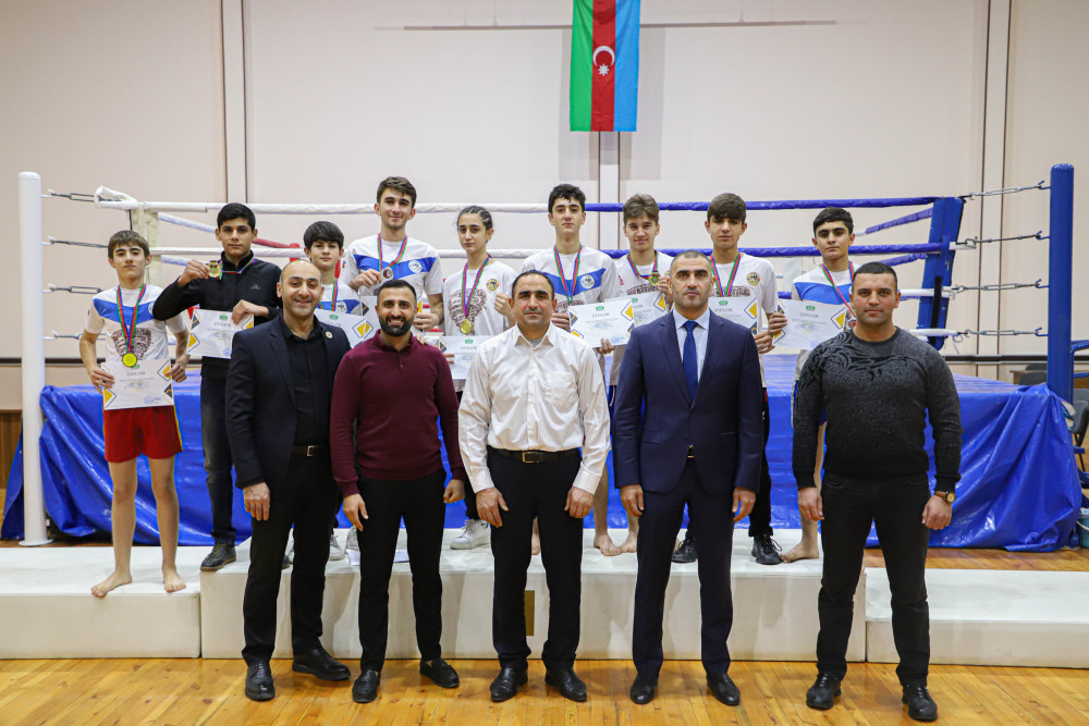 Yeniyetmə və gənclər arasında kikboksinq üzrə muxtar respublika birinciliyi keçirilib<font color=red> - FOTOLAR</font>