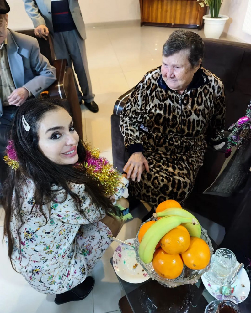 Leyla Əliyeva “Qocalar və əlillər evi”ni ziyarət edib<font color=red> - FOTOLAR</font>