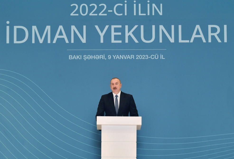 <span style='color:red'>Prezident İlham Əliyev ötən ilin idman yekunlarına həsr olunmuş mərasimdə iştirak edib<font color='red'> - YENİLƏNİB</font><font color=red> - FOTOLAR</font></span>