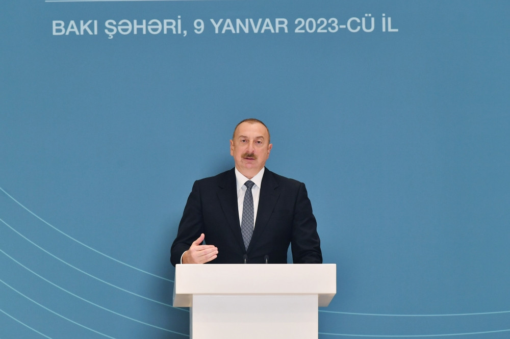 <span style='color:red'>Prezident İlham Əliyev ötən ilin idman yekunlarına həsr olunmuş mərasimdə iştirak edib<font color='red'> - YENİLƏNİB</font><font color=red> - FOTOLAR</font></span>