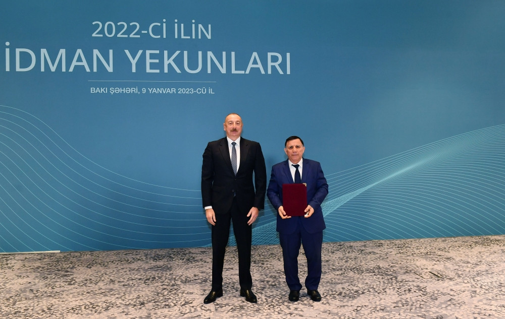 <span style='color:red'>Prezident İlham Əliyev ötən ilin idman yekunlarına həsr olunmuş mərasimdə iştirak edib<font color='red'> - YENİLƏNİB</font><font color=red> - FOTOLAR</font></span>