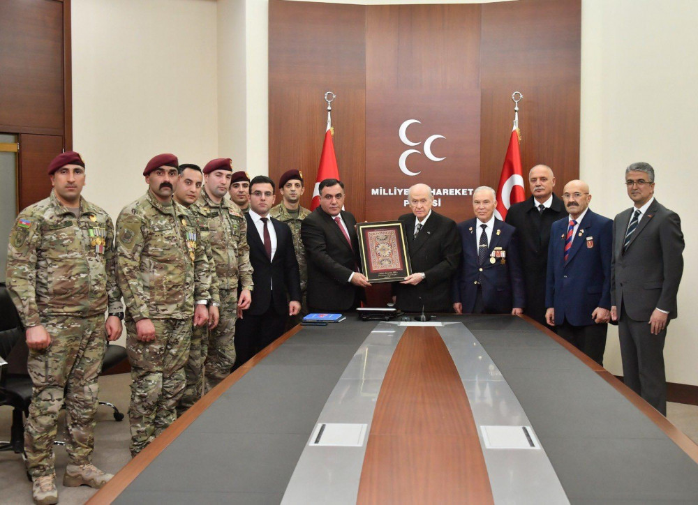 Dövlət Bağçalı azərbaycanlı qazilərə hədiyyə verib<font color=red> - FOTOLAR</font>