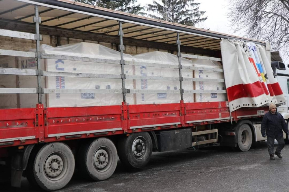 Azərbaycanın göndərdiyi humanitar yardımın ikinci hissəsi Ukraynaya çatdırılıb<font color=red> - FOTOLAR</font>