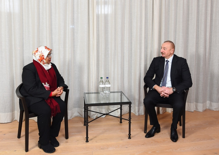 Prezident İlham Əliyev Davosda BMT-nin Məskunlaşma Proqramının icraçı direktoru ilə görüşüb<font color='red'> - YENİLƏNİB</font><font color=red> - FOTOLAR</font>