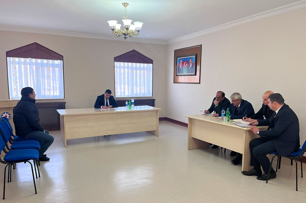 İqtisadiyyat naziri Kəngərlidə sakinlərlə görüşüb<font color=red> - FOTOLAR</font>