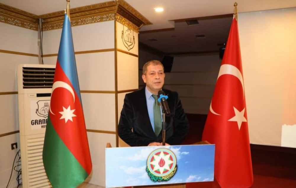 Qars şəhərində 20 Yanvar şəhidlərinin xatirəsi anılıb<font color=red> - FOTOLAR</font>