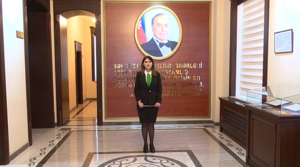 “Görkəmli rəssamın sənət dünyası” mövzusunda interaktiv dərs keçirilib<font color=red> - FOTOLAR</font>