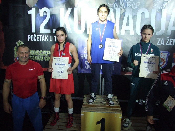 İki boksçumuz Millətlər kubokunda qızıl medal qazanıb<font color=red> - FOTOLAR</font>