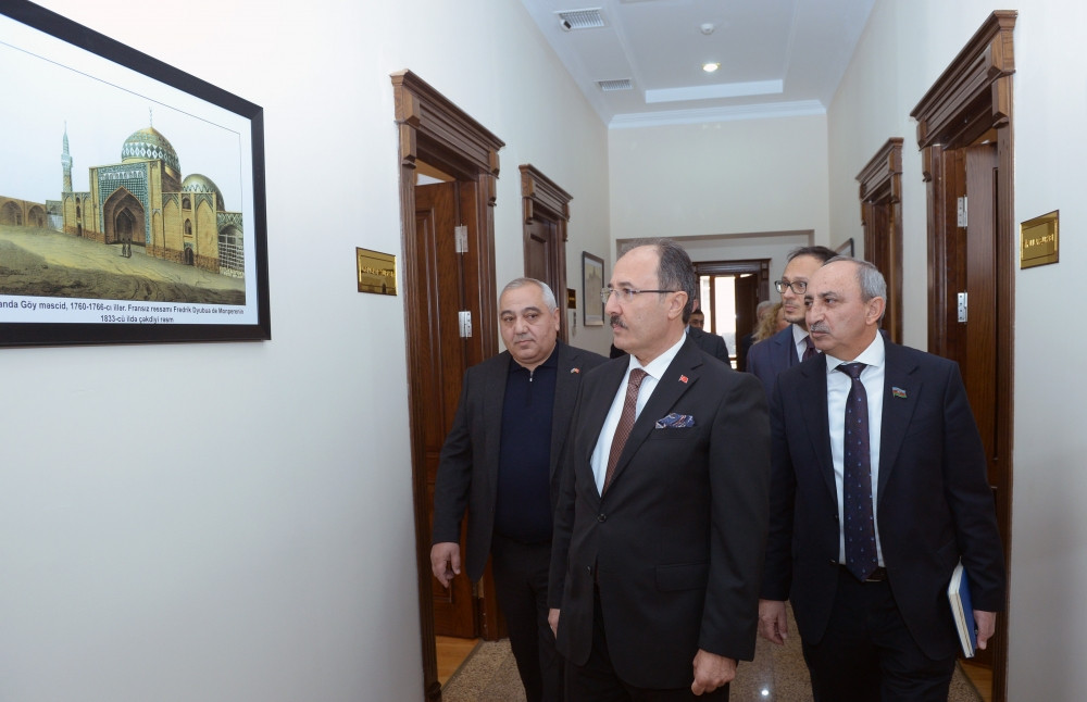 Türkiyə səfiri Qərbi Azərbaycan İcmasının yeni binasında olub<font color=red> - FOTOLAR</font>