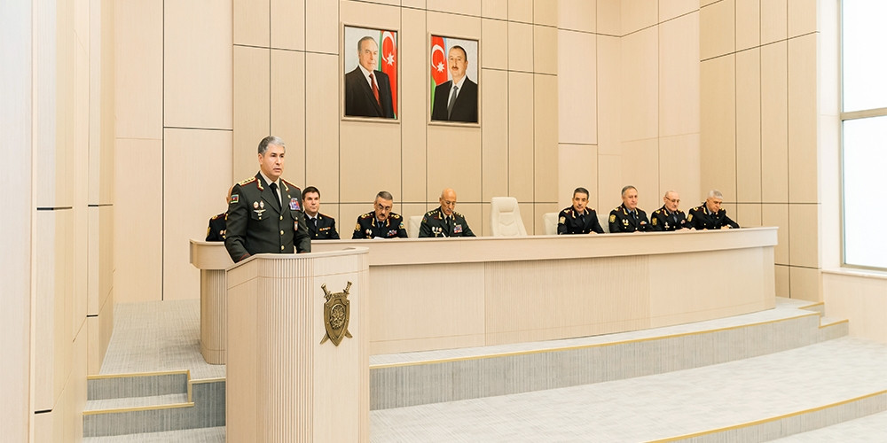 Daxili İşlər Nazirliyində ötən ilin nəticələri və qarşıda duran vəzifələrə həsr olunmuş kollegiya iclası keçirilib<font color=red> - FOTOLAR</font>