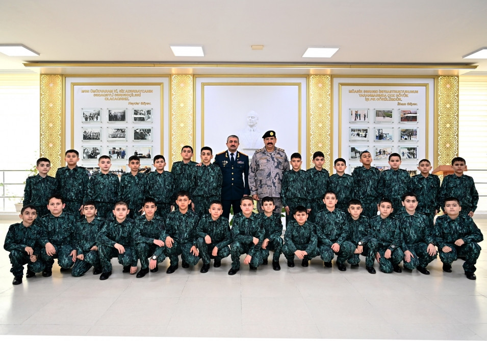  Səudiyyə Ərəbistanı Krallığının Sərhəd Mühafizəsi Baş Direktoratlığının rəhbəri Azərbaycan Dövlət Sərhəd Xidmətinin xidməti-döyüş fəaliyyəti ilə tanış olub<font color=red> - FOTOLAR</font>