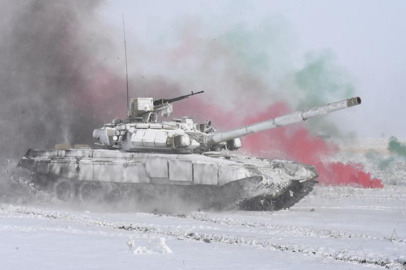 Azərbaycan Ordusunun tankları Türkiyədə keçirilən təlimlərdə manevrlər edib<font color=red> - FOTOLAR</font>