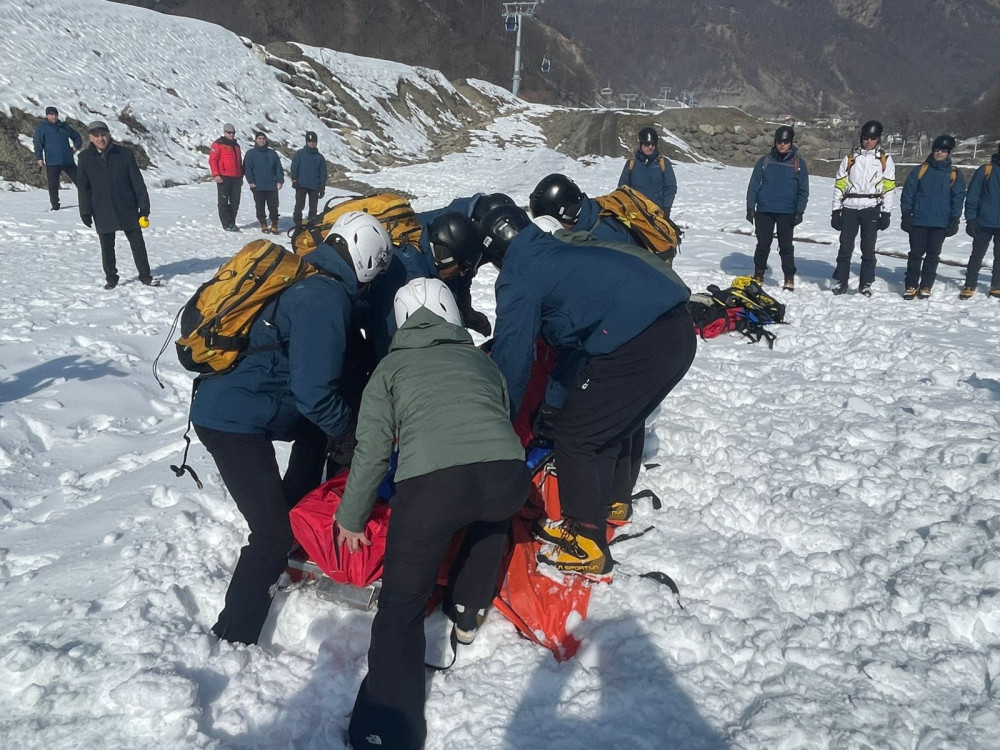 Naxçıvan MR FHN-in xilasediciləri Qəbələdə təlimdə olublar<font color=red> - FOTOLAR</font>