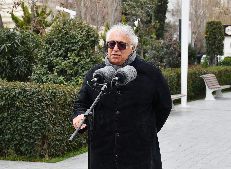 Prezident İlham Əliyev Bakıda görkəmli bəstəkar Tofiq Quliyevin abidəsinin açılışında iştirak edib<font color='red'> - YENİLƏNİB</font><font color=red> - FOTOLAR</font>