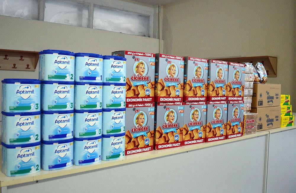 Azərbaycan hərbçiləri Türkiyəyə yardım göndərib<font color=red> - FOTOLAR</font>