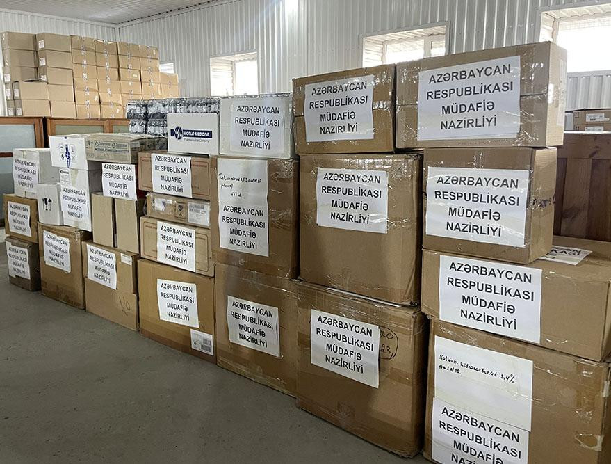 Müdafiə Nazirliyinin tibb ehtiyatından Türkiyəyə yardım göndərilib<font color=red> - FOTOLAR</font>