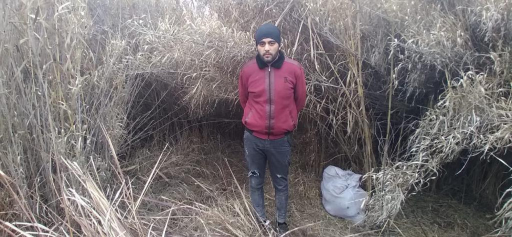 İrandan Azərbaycana narkotik gətirən şəxs saxlanılıb<font color=red> - FOTOLAR</font>