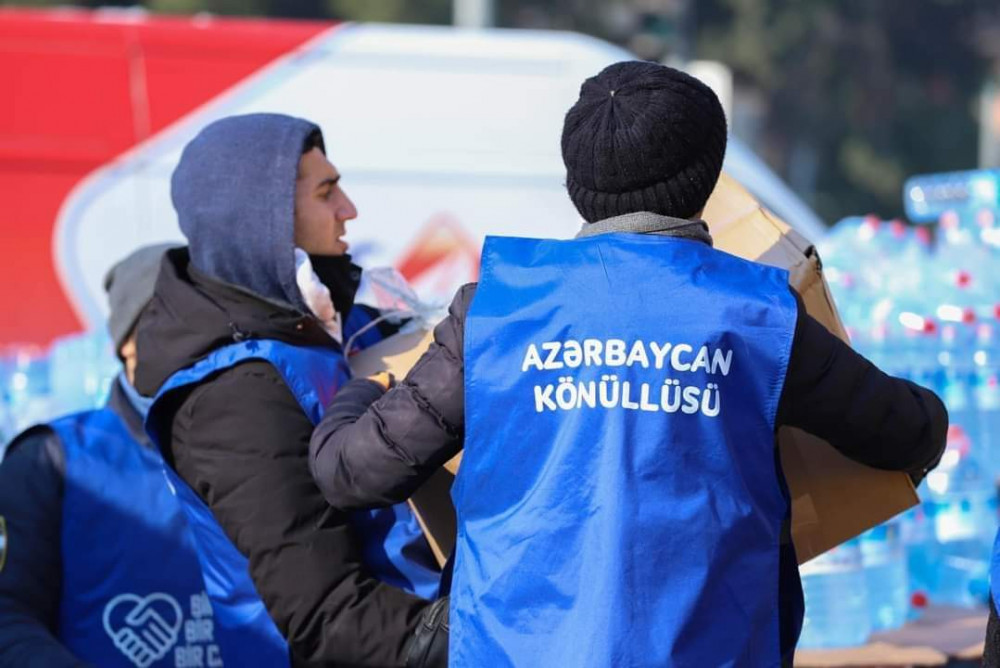 Azərbaycan könüllüləri Kahramanmaraşda fəaliyyətə başlayıblar<font color=red> - FOTOLAR</font>