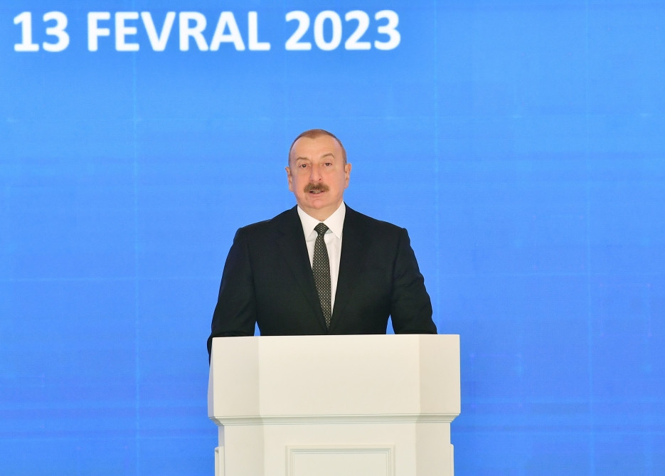  Prezident İlham Əliyev “Gülüstan” sarayında müstəqillik dövrünün 1280 MVt gücündə ən böyük İstilik Elektrik Stansiyasının təməlqoyma mərasimində iştirak edib<font color='red'> - YENİLƏNİB 3</font><font color=red> - FOTOLAR</font>