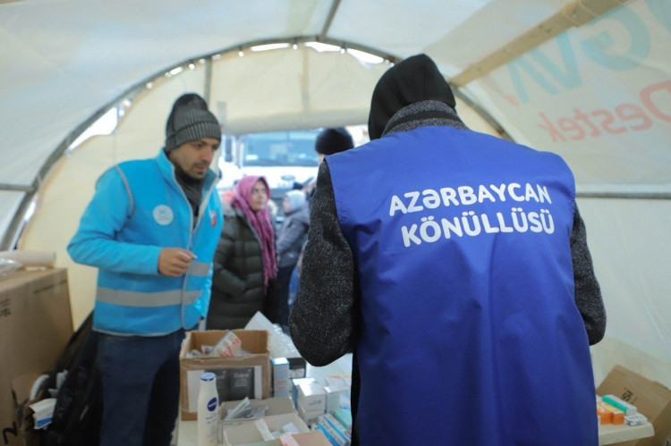 Könüllülərimiz Türkiyədə fəaliyyətini davam etdirir<font color=red> - FOTOLAR</font>