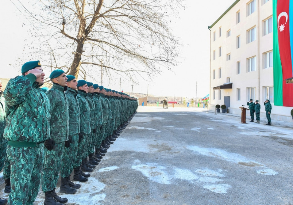 Cəbrayılda DSX-nin hərbi hissəsində zabit-gizirlər üçün yaşayış binaları xidməti istifadəyə verilib<font color=red> - FOTOLAR</font>