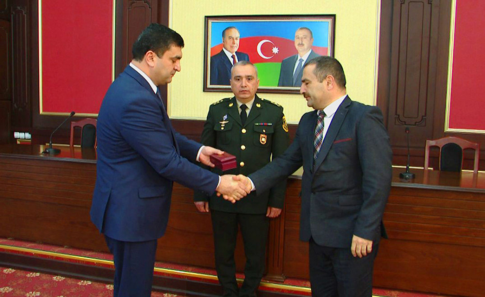 Naxçıvanda şəhidlərin orden və medalları ailə üzvlərinə təqdim edilib<font color=red> - FOTOLAR</font>