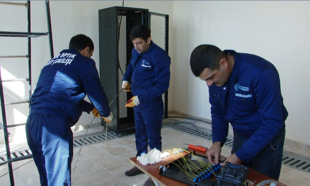 Duzdağ Radio-Televiziya Ötürücü Stansiyası yeni texniki binaya köçürülür<font color=red> - FOTOLAR</font>