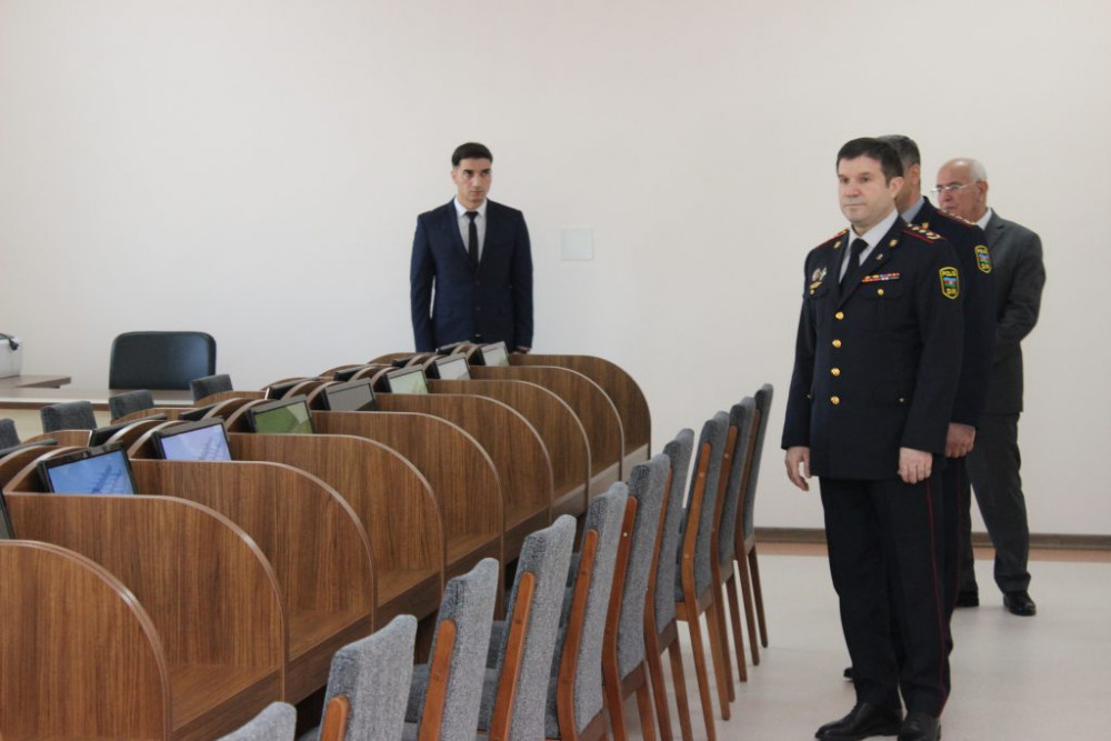 Naxçıvan DİN-in Orta İxtisas Polis Məktəbində andiçmə mərasimi keçirilib<font color=red> - FOTOLAR</font>