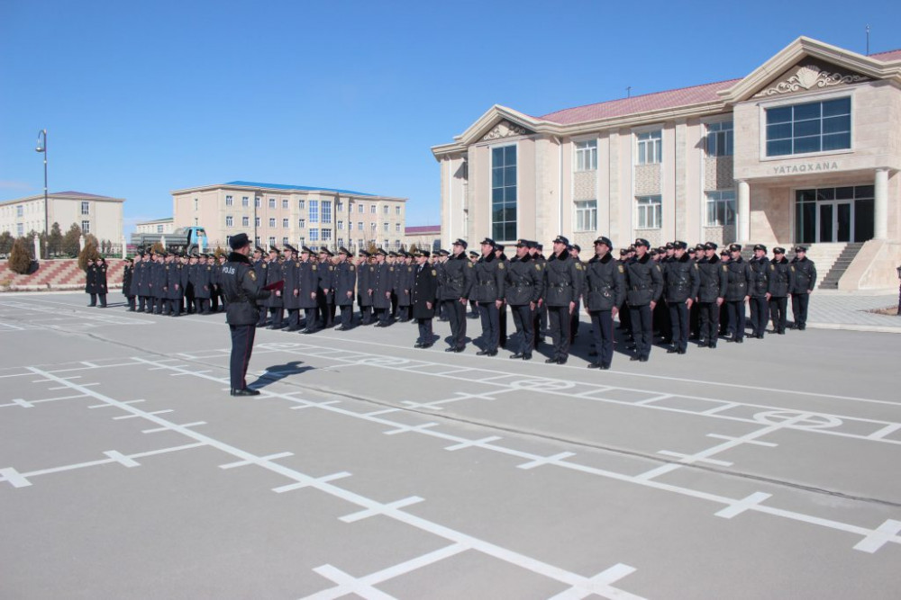Naxçıvan DİN-in Orta İxtisas Polis Məktəbində andiçmə mərasimi keçirilib<font color=red> - FOTOLAR</font>