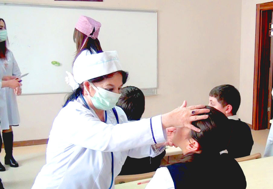 Babək və Ordubadın kəndlərində tibbi aksiyalar keçirilib<font color=red> - FOTOLAR</font>