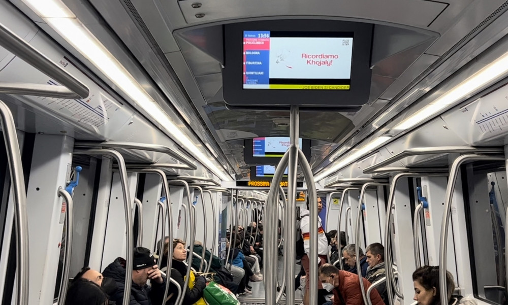 Roma metrosunda Xocalı soyqırımı ilə bağlı məlumatlandırıcı videoçarx yayımlanır<font color=red> - FOTOLAR</font>