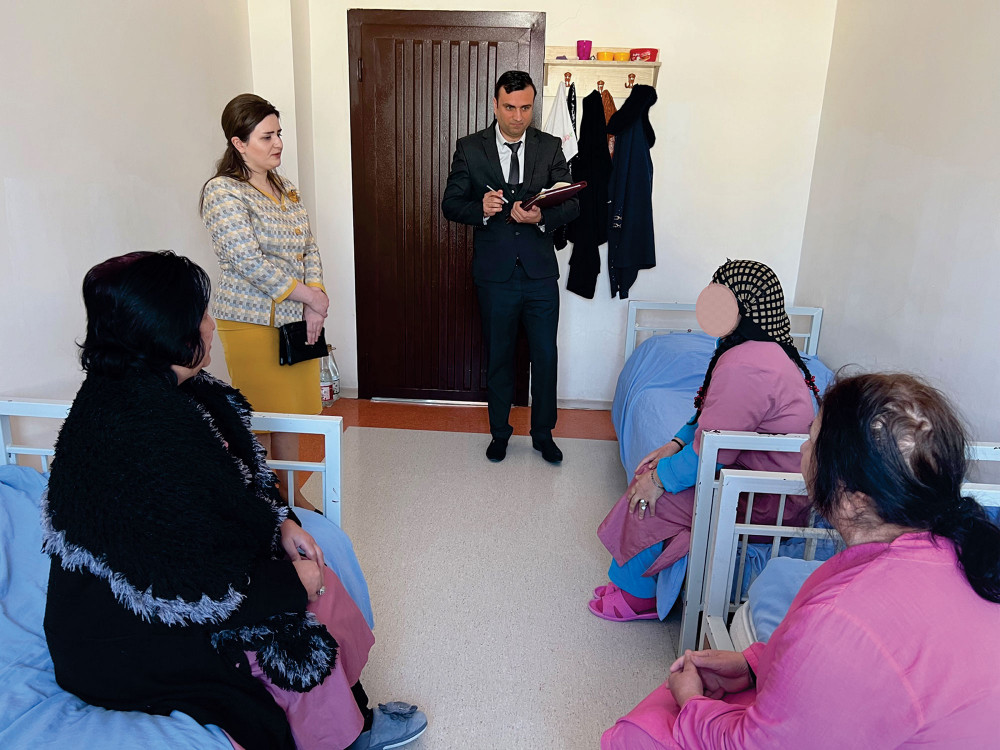 Ombudsman Günay Rzayeva Psixi Xəstəliklər Dispanserində olub<font color=red> - FOTOLAR</font>