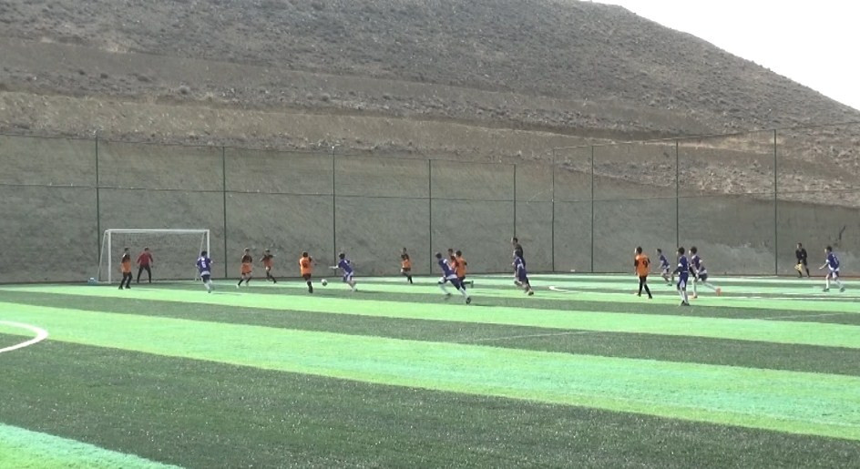 Muxtar respublikada “Heydər Əliyev İli”nə həsr olunan futbol çempionatı start götürüb<font color=red> - FOTOLAR</font>