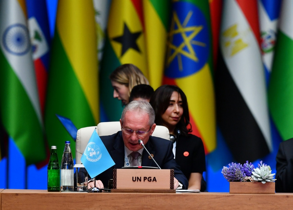 Bakıda Qoşulmama Hərəkatının COVID-19-a qarşı mübarizə üzrə Təmas Qrupunun Zirvə görüşü işə başlayıb<font color='red'> - YENİLƏNİB 4</font><font color=red> - FOTOLAR</font>