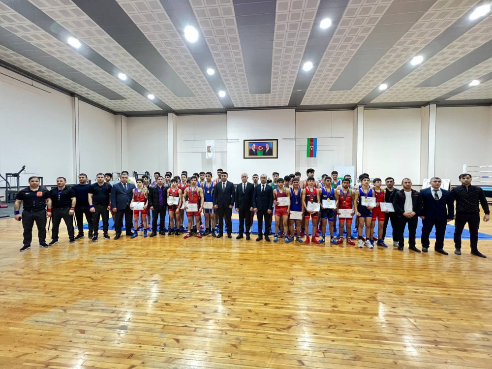 Güləş üzrə muxtar respublika birinciliyi keçirilib<font color=red> - FOTOLAR</font>