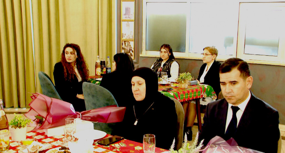 Naxçıvanda şəhid anaları ilə bayram görüşü təşkil edilib<font color=red> - FOTOLAR</font>