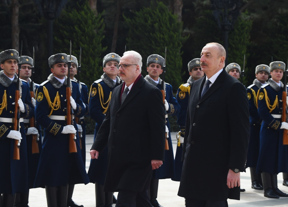 Latviya Prezidenti Egils Levitsin rəsmi qarşılanma mərasimi olub<font color=red> - FOTOLAR</font>