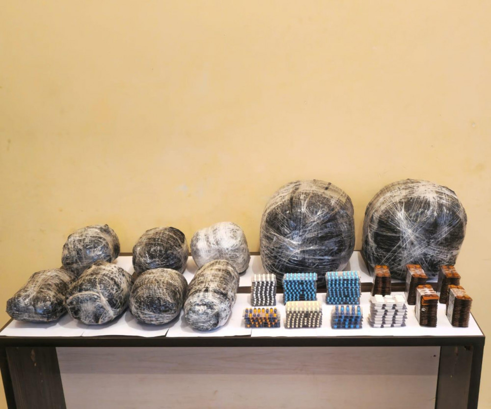 DSX: "Sərhədi pozmağa çalışan şəxslər saxlanılıb, 30 kq narkotikin keçirilməsinin qarşısı alınıb"<font color=red> - FOTOLAR</font>