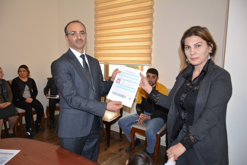 Talış kəndinə köçürüləcək ailələrlə görüş olub<font color=red> - FOTOLAR</font>