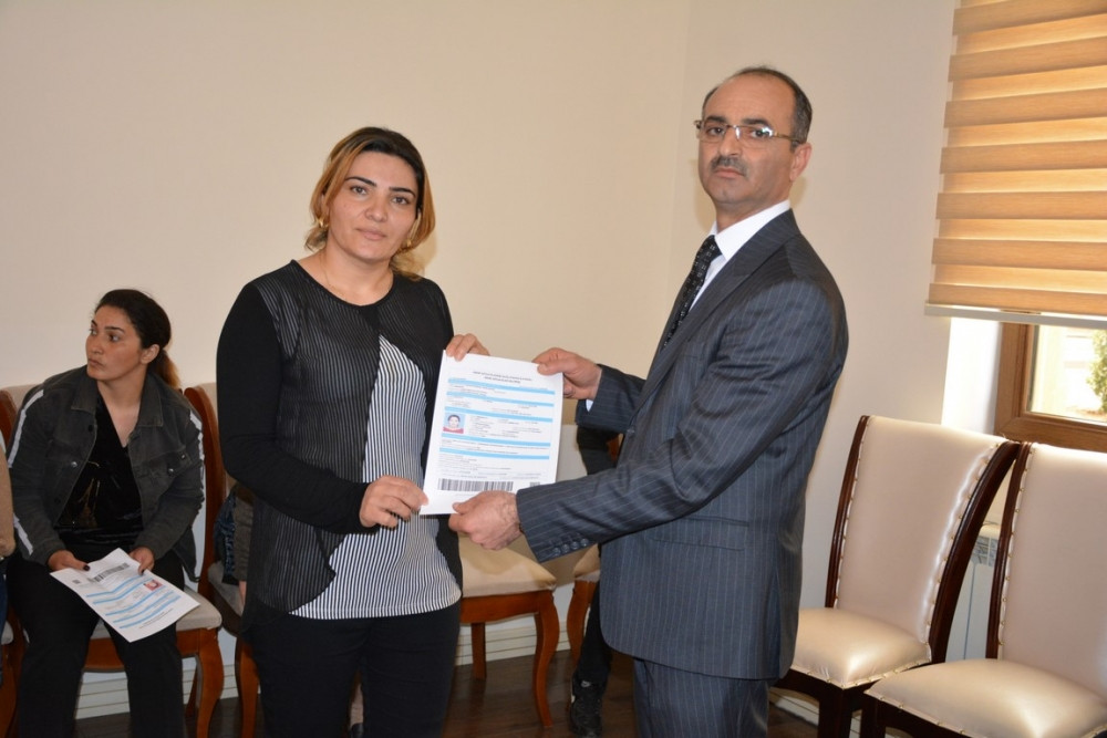 Talış kəndinə köçürüləcək ailələrlə görüş olub<font color=red> - FOTOLAR</font>