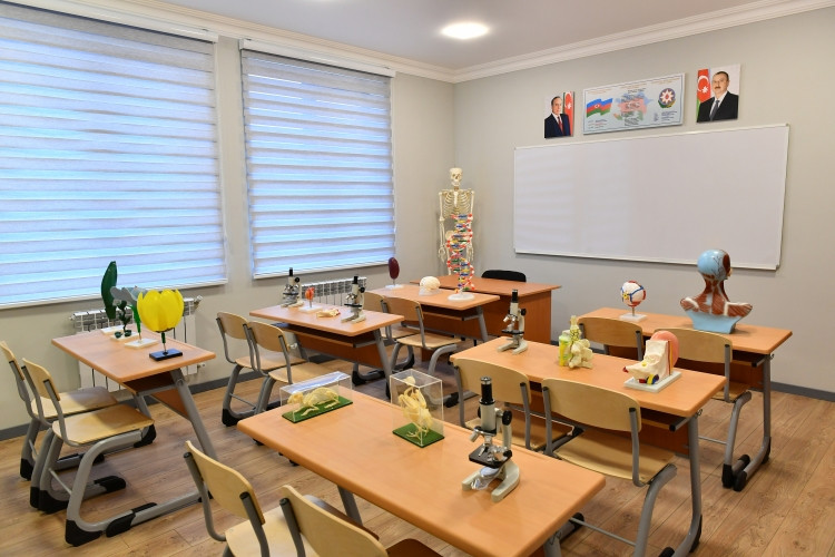 Suqovuşan qəsəbə tam orta məktəbində yaradılan şəraitlə tanışlıq<font color=red> - FOTOLAR</font>