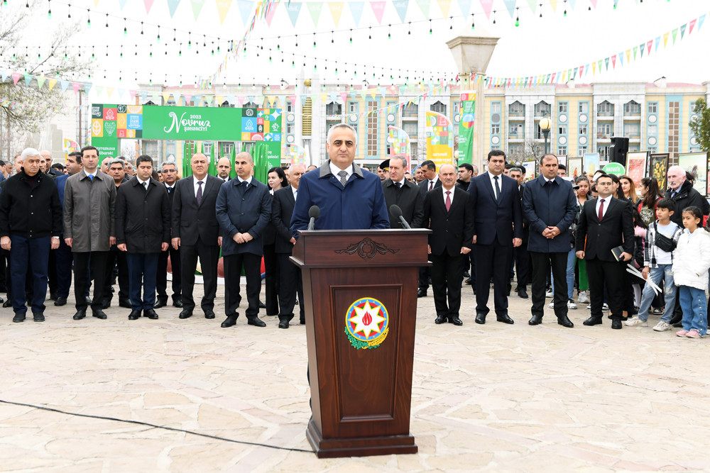 Naxçıvanda Novruz bayramı münasibətilə  ümumxalq şənliyi keçirilib<font color=red> - FOTOLAR</font>