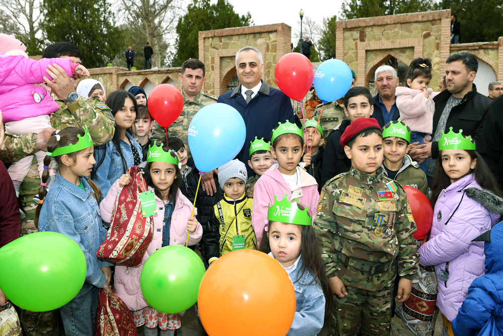 Naxçıvanda Novruz bayramı münasibətilə  ümumxalq şənliyi keçirilib<font color=red> - FOTOLAR</font>