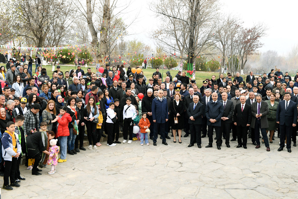 Naxçıvanda Novruz bayramı münasibətilə  ümumxalq şənliyi keçirilib<font color=red> - FOTOLAR</font>