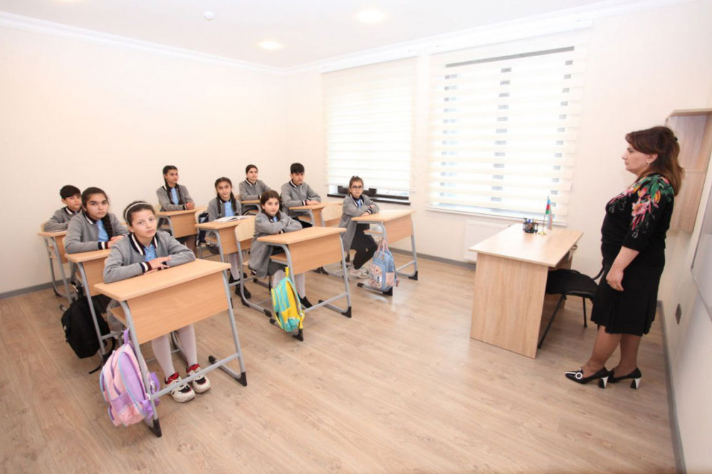 Talış kəndindəki tam orta məktəbdə ilk zəng çalınıb, uşaq bağçası fəaliyyətə başlayıb<font color=red> - FOTOLAR</font>