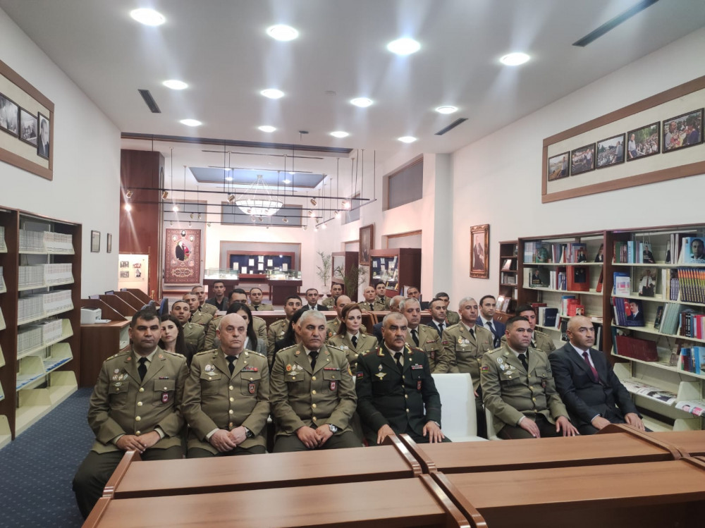 Naxçıvan Fövqəladə Hallar Nazirliyi "Heydər Əliyev İli"nə həsr olunan tədbir keçirib<font color=red> - FOTOLAR</font>