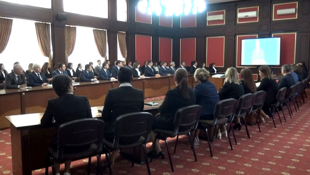 Naxçıvan Şəhər İcra Hakimiyyətində "Heydər Əliyev və azərbaycançılıq məfkurəsi” adlı tədbir keçirilib<font color=red> - FOTOLAR</font>