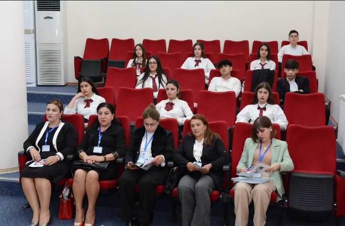 NDU-da “Çağdaş Azərbaycan dilinin aktual problemləri” III respublika elmi konfransı keçirilib<font color=red> - FOTOLAR</font>