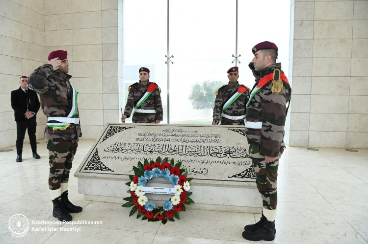 Nazir Ceyhun Bayramov Fələstin azadlıq hərəkatının lideri Yasir Ərafatın ev-muzeyini ziyarət edib<font color=red> - FOTOLAR</font>