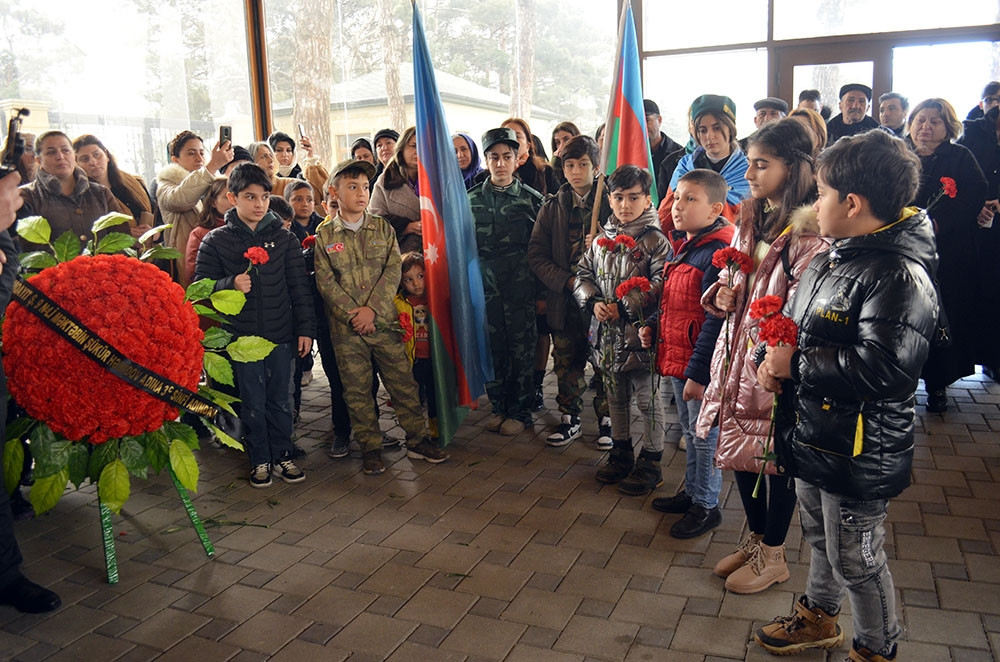 Milli Qəhrəman Şükür Həmidovun anım mərasimi keçirilib<font color=red> - FOTOLAR</font>